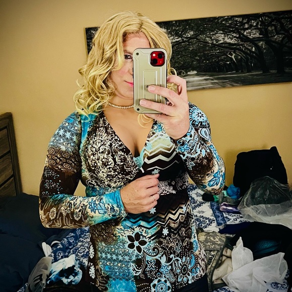 Meet your Posher, Wilfred - Picture 3 of 5